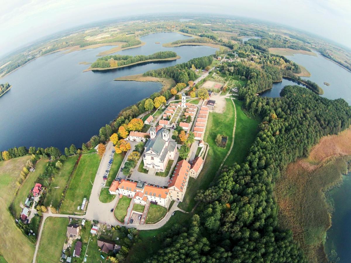 Pokamedulski Klasztor W Wigrach Вігри Екстер'єр фото