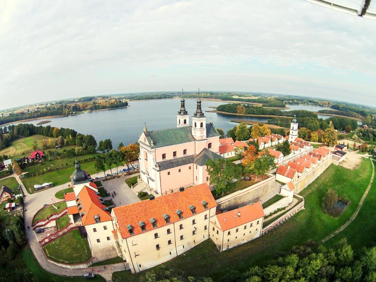 Pokamedulski Klasztor W Wigrach Вігри Екстер'єр фото